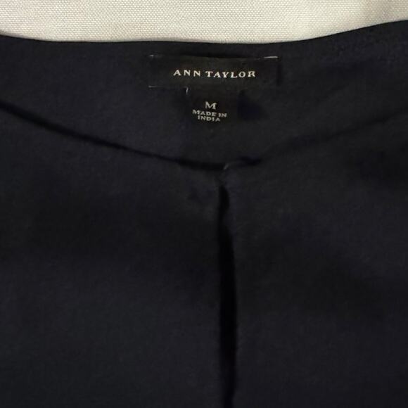 Midnight Lace Sheer Top: Flirty & Flowy Lightweight Chic - Picture 2 of 6